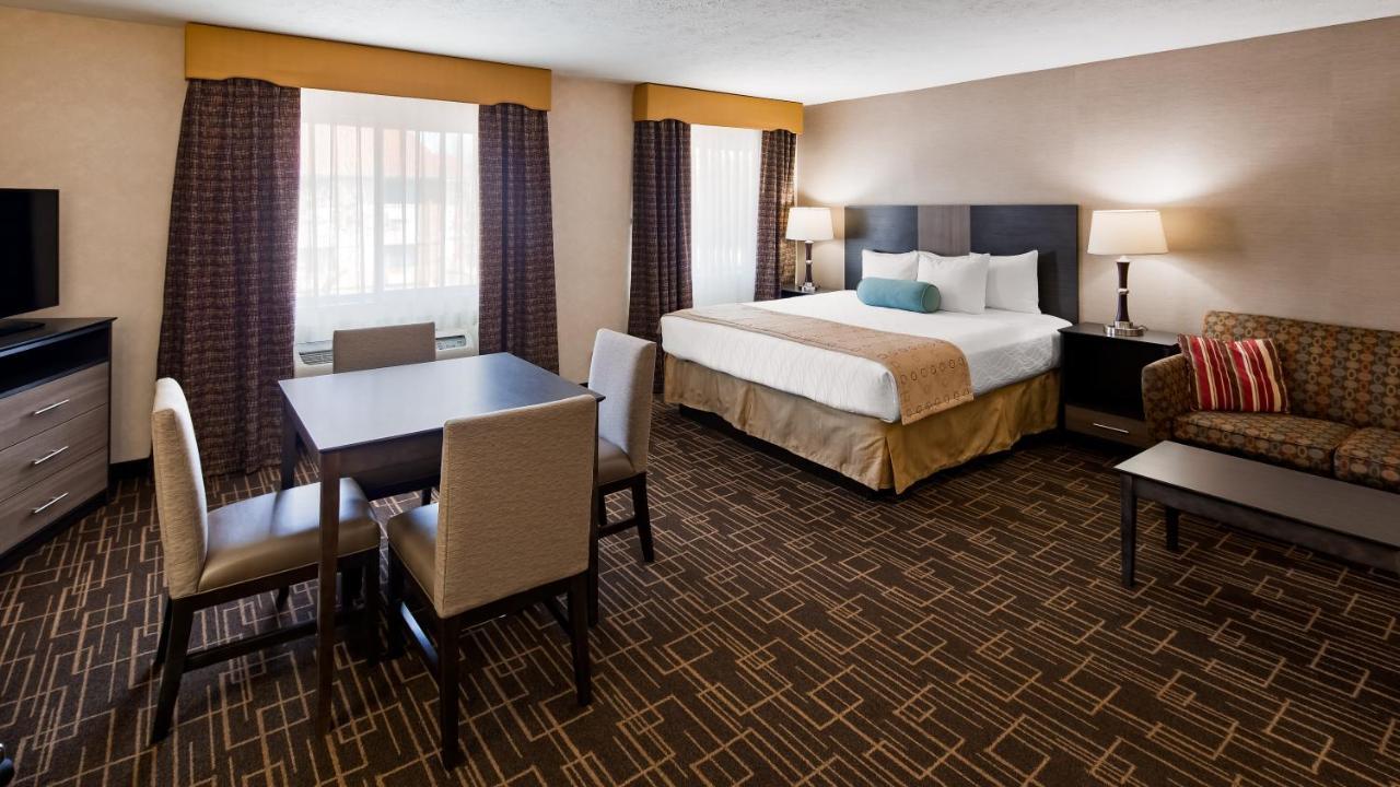 Hotel Western Airport